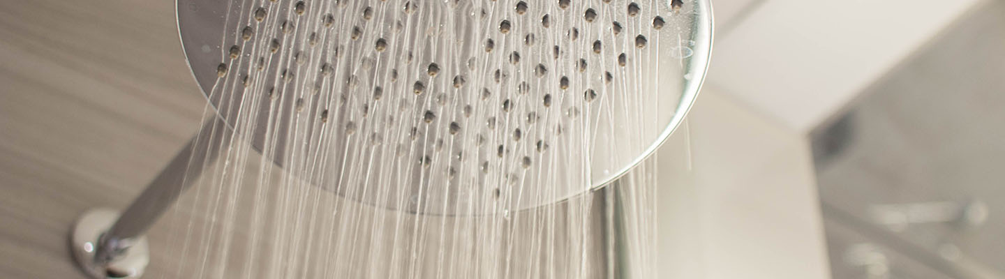 1440 by 400 pixels water softening banner, shower filter with running water, commercial foodservice