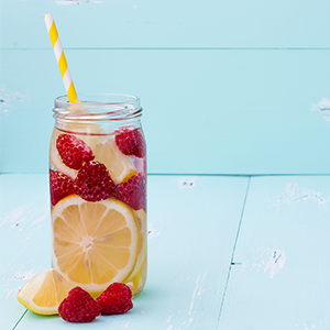raspberry-oranges-fruit-infused-water-blog