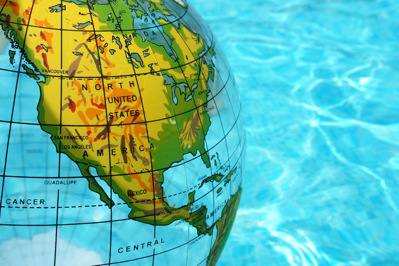 globe in pool water