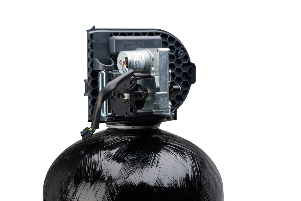 2510 Fleck AiQ Powerhead on White Background
